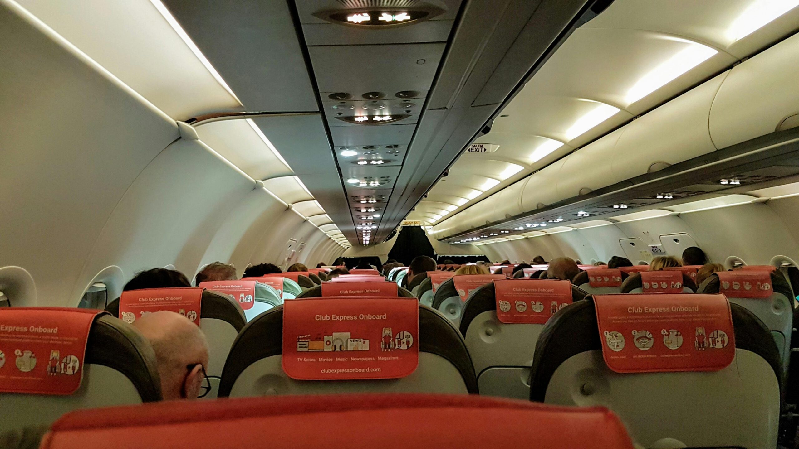 5 Reasons Why Cabin Lights Are Dimmed During Takeoff and Landing